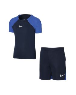 Conjunto de jersey y shorts Nike Academy Pro para niño