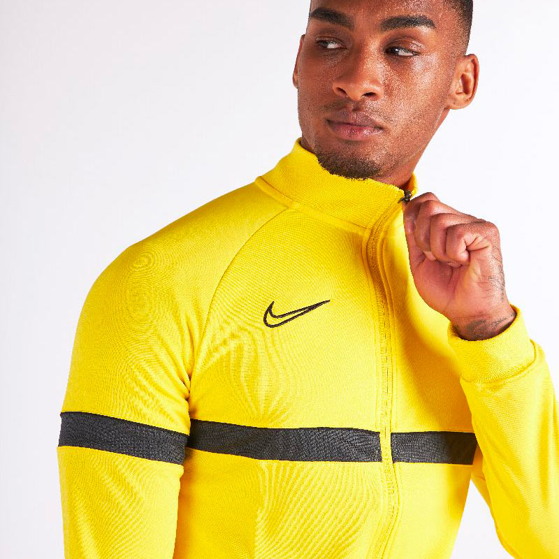 Abbigliamento da allenamento Nike per uomo